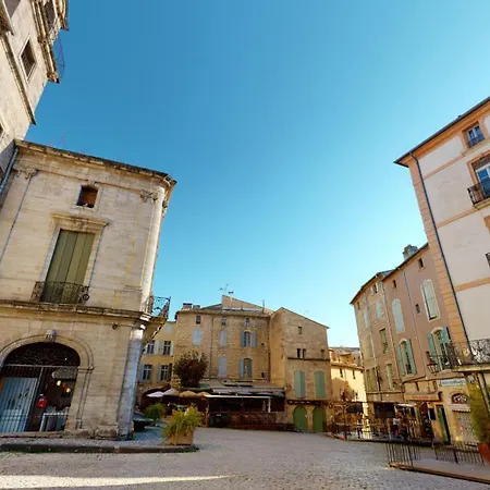 60 M2 - Charme Et Centre Historique - Wifi Et Clim - L'alcove De Moliere * Pézenas
